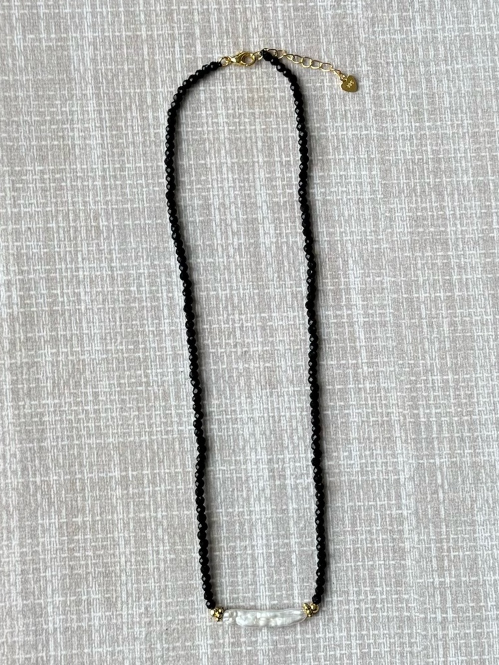 NWOT Tuckernuck Pearl and Spinel Necklace